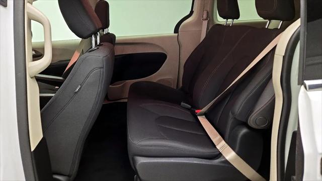 2019 Chrysler Pacifica L