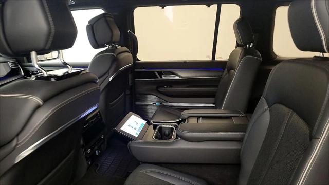 2023 Jeep Grand Wagoneer Obsidian 4x4