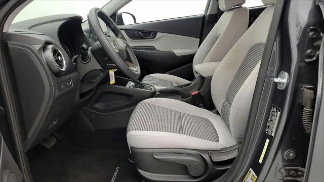 2022 Hyundai Kona SE