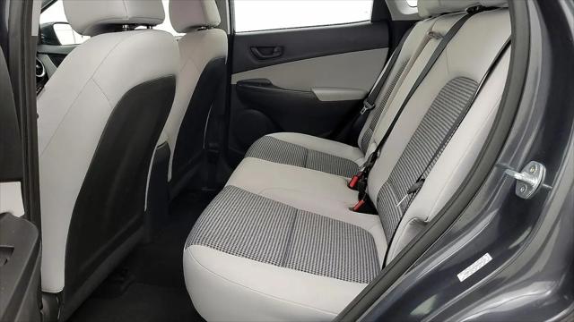 2022 Hyundai Kona SE