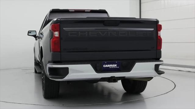 2022 Chevrolet Silverado 1500 2WD Crew Cab Standard Bed LT