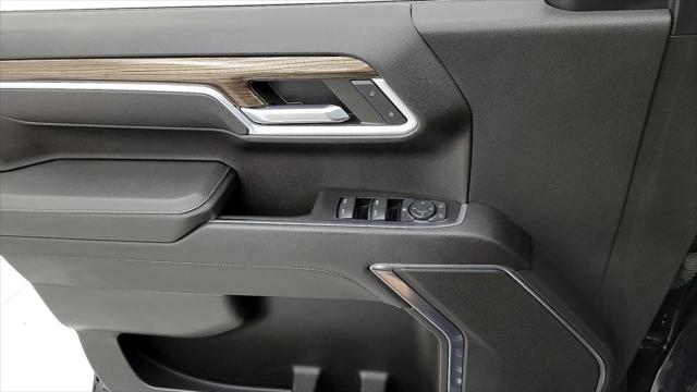 2022 Chevrolet Silverado 1500 2WD Crew Cab Standard Bed LT
