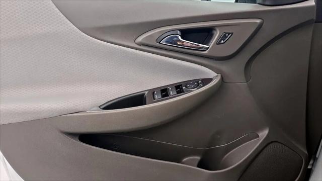 2020 Chevrolet Malibu FWD 1FL