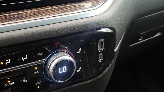 2023 GMC Sierra 1500 2WD Crew Cab Short Box Elevation