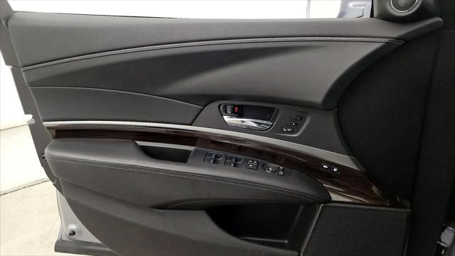 2017 Acura RLX Technology Package