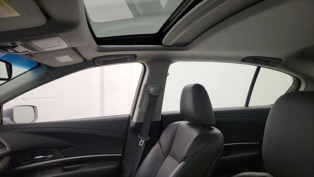 2017 Acura RLX Technology Package