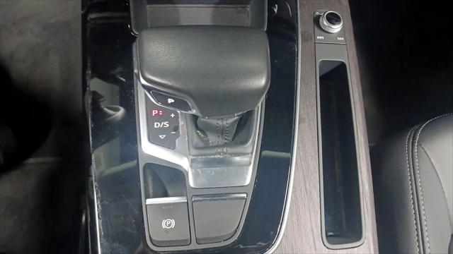 2023 Audi Q5 Premium 40 TFSI quattro S tronic