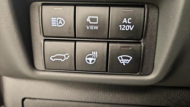 2022 Toyota Highlander Hybrid Platinum