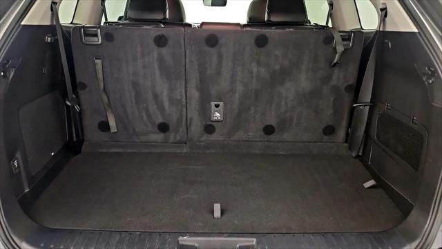 2022 Toyota Highlander Hybrid Platinum