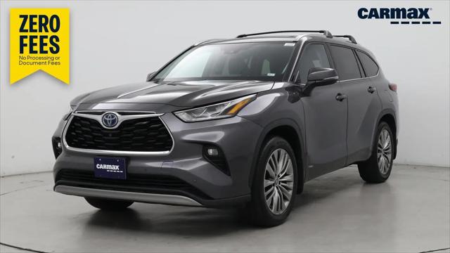 2022 Toyota Highlander Hybrid Platinum for sale in Springfield, IL