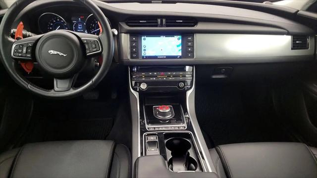2017 Jaguar XF 35t Premium