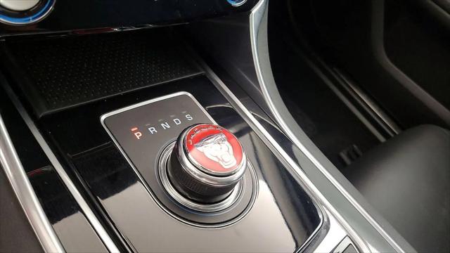 2017 Jaguar XF 35t Premium