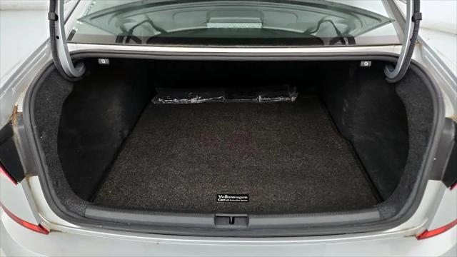 2020 Volkswagen Passat 2.0T SE