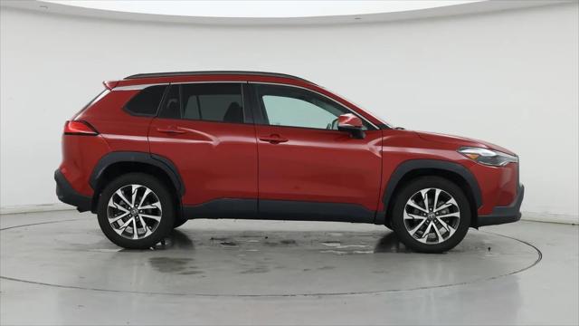 2022 Toyota Corolla Cross XLE