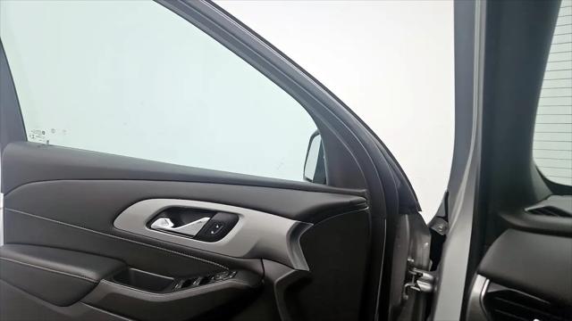 2022 Chevrolet Traverse FWD LT Leather