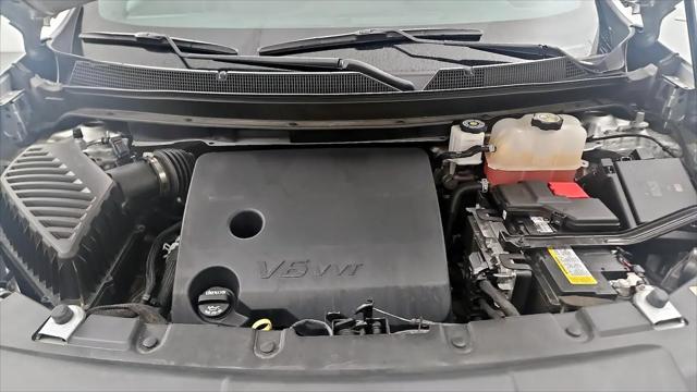 2022 Chevrolet Traverse FWD LT Leather