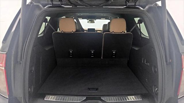 2023 Chevrolet Suburban 2WD Premier