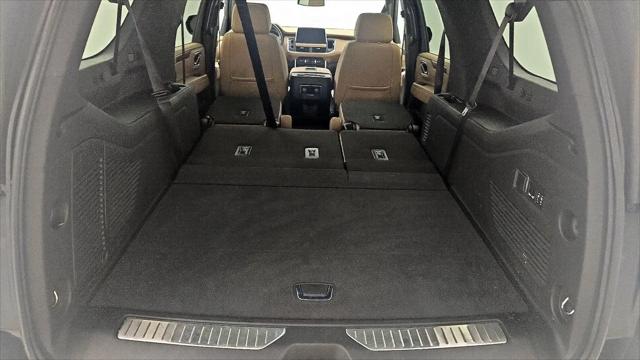 2023 Chevrolet Suburban 2WD Premier