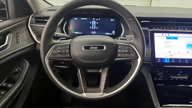 2023 Jeep Grand Cherokee Limited 4x2