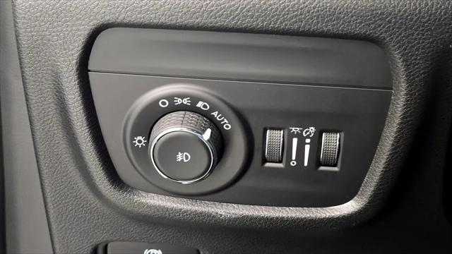 2023 Jeep Grand Cherokee Limited 4x2