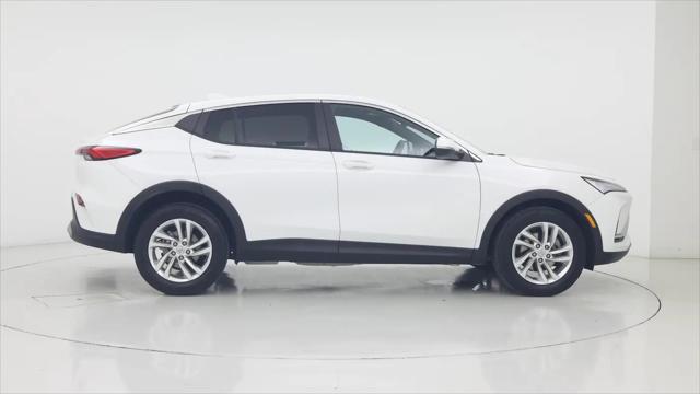 2025 Buick NV Preferred FWD