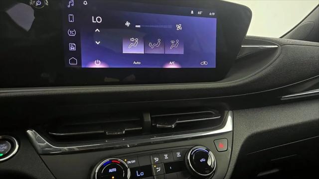 2025 Buick NV Preferred FWD
