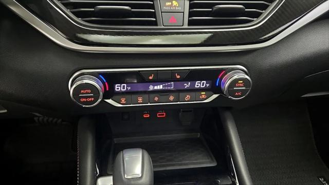 2025 Nissan Altima SR FWD