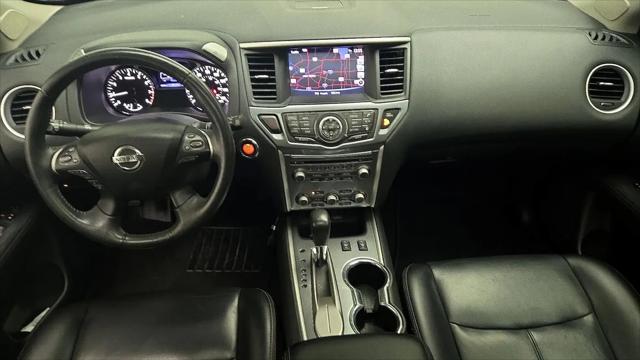 2018 Nissan Pathfinder SL