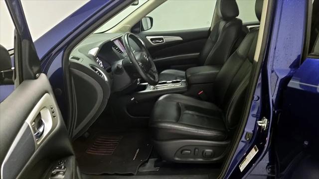 2018 Nissan Pathfinder SL