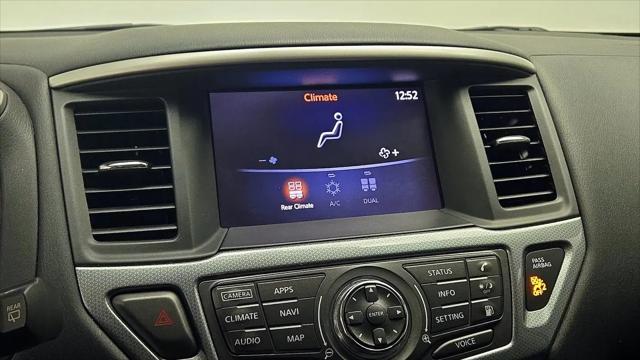 2018 Nissan Pathfinder SL