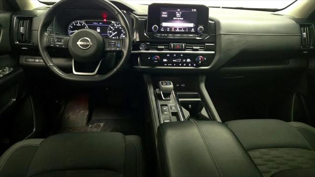 2022 Nissan Pathfinder SV 2WD