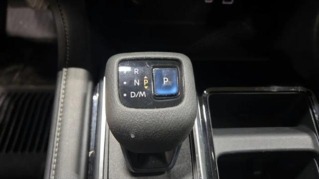 2022 Nissan Pathfinder SV 2WD