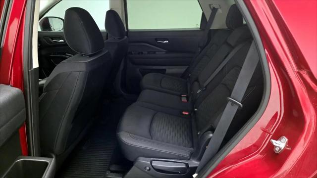 2022 Nissan Pathfinder SV 2WD