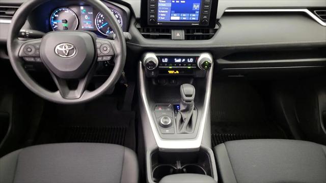 2022 Toyota RAV4 Hybrid LE