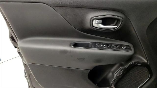 2022 Jeep Renegade Altitude 4x4