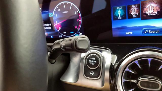 2025 Mercedes-Benz GLB GLB 250