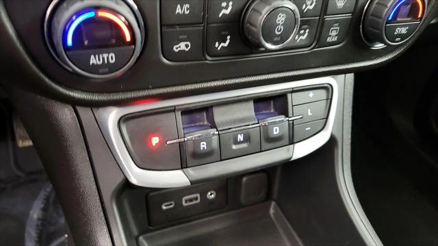 2022 GMC Terrain AWD SLE