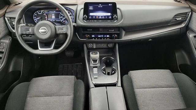 2023 Nissan Rogue SV FWD