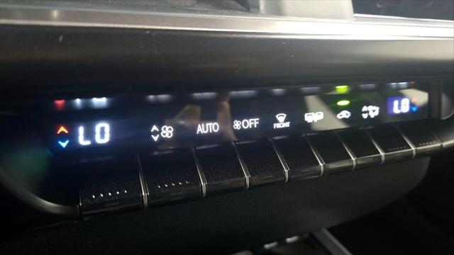 2025 Lexus 300 UX 300h