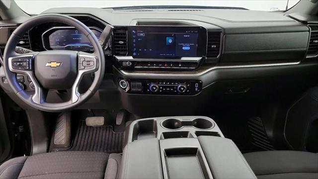2025 Chevrolet Silverado 1500 4WD Crew Cab Standard Bed LT