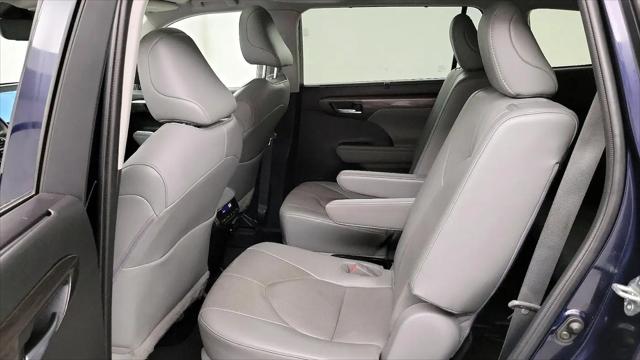 2022 Toyota Highlander Limited