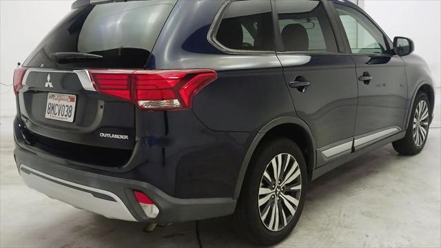 2019 Mitsubishi Outlander ES