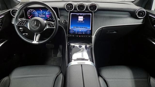 2025 Mercedes-Benz GLC SUV