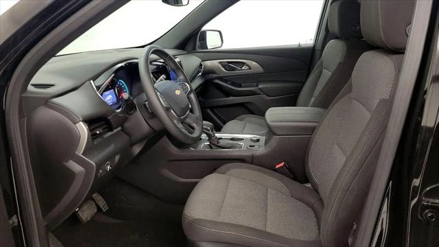 2023 Chevrolet Traverse FWD LT Cloth