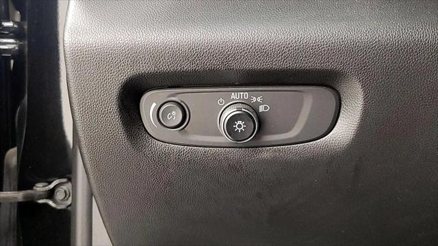 2023 Chevrolet Traverse FWD LT Cloth