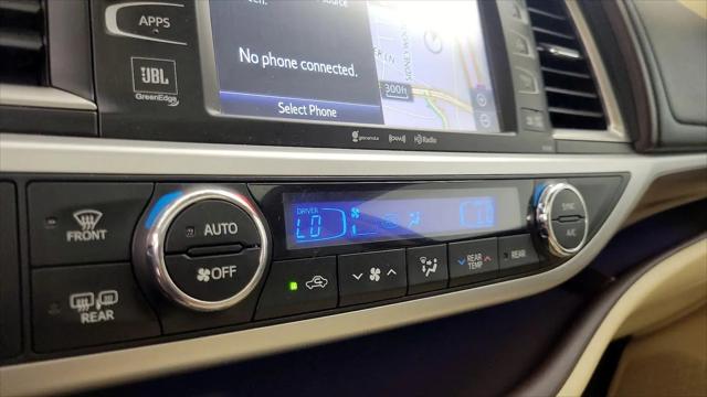 2016 Toyota Highlander Hybrid Limited Platinum V6
