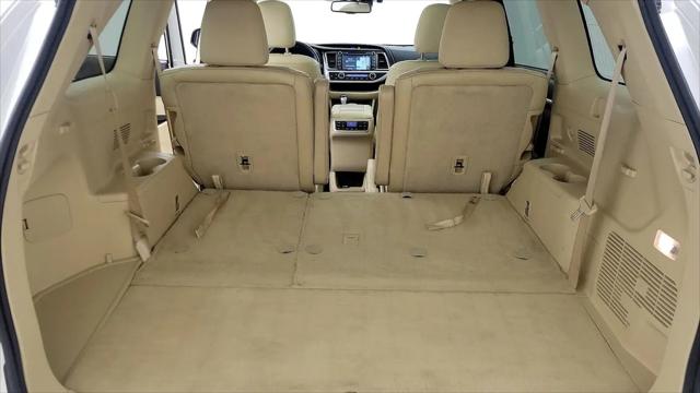 2016 Toyota Highlander Hybrid Limited Platinum V6