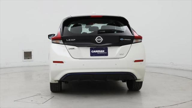 2022 Nissan LEAF SV 40 kWh