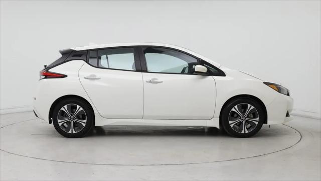 2022 Nissan LEAF SV 40 kWh