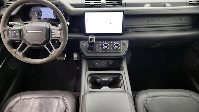 2023 Land Rover Defender 110 V8